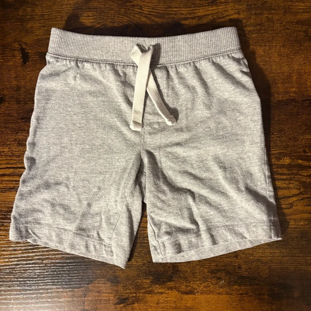 Old Navy‎ Gray Sweat Shorts Elastic Waist Drawstring Casual (Kids 4T)